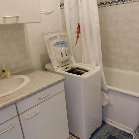 Spacieux T1 Alcove, 4/6 Pers - Centre Gruissan, 400m Plage, Ascenseur, Parking Proche - Fr-1-796-57 Apartment *
