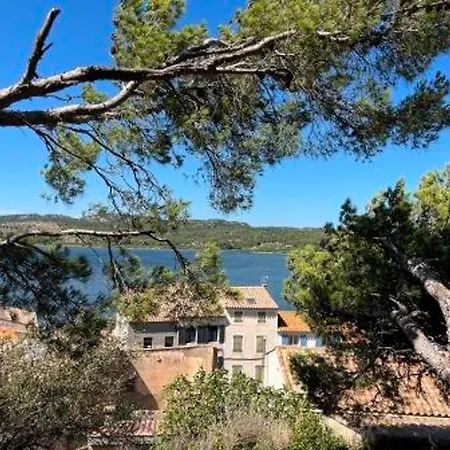 Spacieux T1 Alcove, 4/6 Pers - Centre Gruissan, 400m Plage, Ascenseur, Parking Proche - Fr-1-796-57 Gruissan